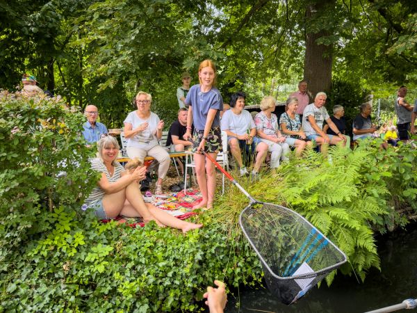 Fotor&uuml;ckblick: 51. L&uuml;bbenauer Kahnkorso 2025 